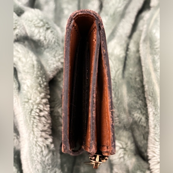 PATRICIA NASH NAZARI WORLD MAP•HUMMINGBIRD LEATHER WALLET - Picture 4 of 14